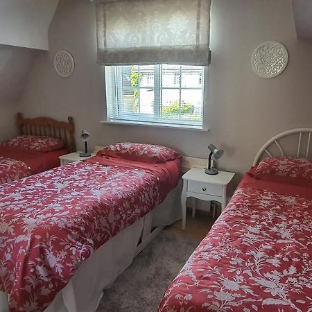 124 ,Castlelawn Heights, Headford Road Galway Homestay Zewnętrze zdjęcie