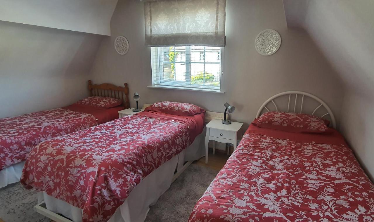 124 ,Castlelawn Heights, Headford Road Galway Homestay Zewnętrze zdjęcie