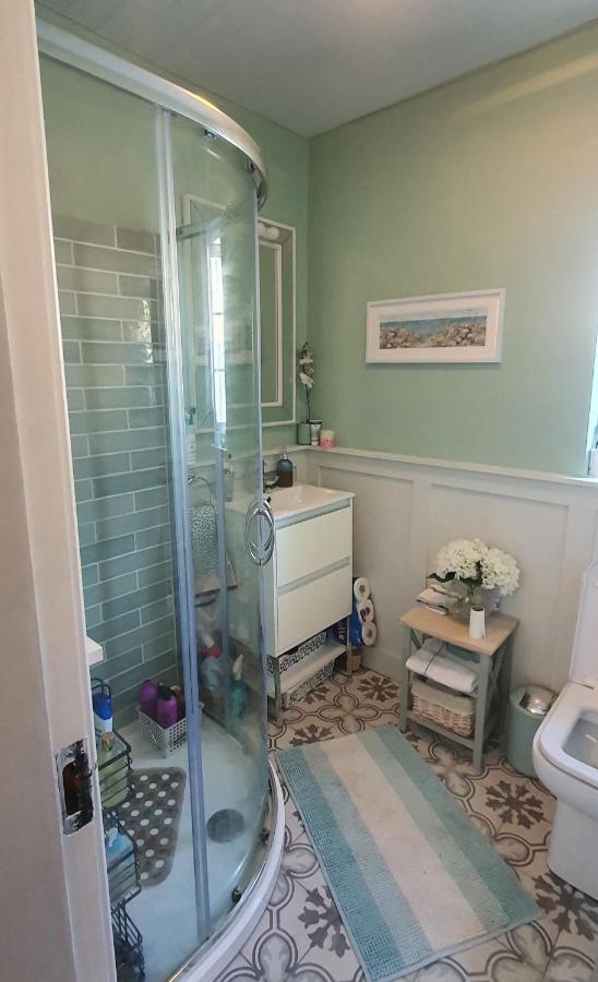 124 ,Castlelawn Heights, Headford Road Galway Homestay Zewnętrze zdjęcie